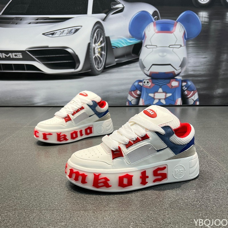 Street Fashion Men 2025 - Sepatu Papan Geser Gaya Jalanan Trendi