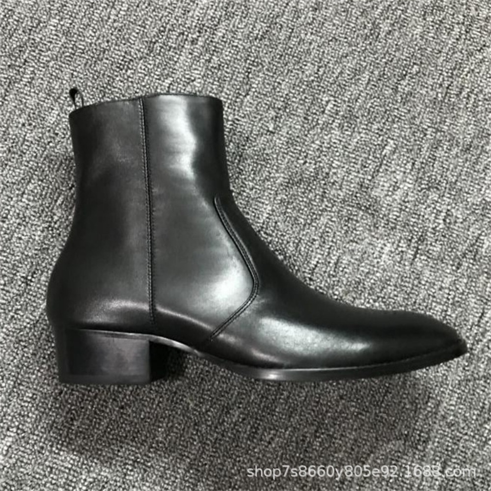 Sepatu Pria Baru Berkualitas T - Street Fashion Men 2025 ulasan dan harga